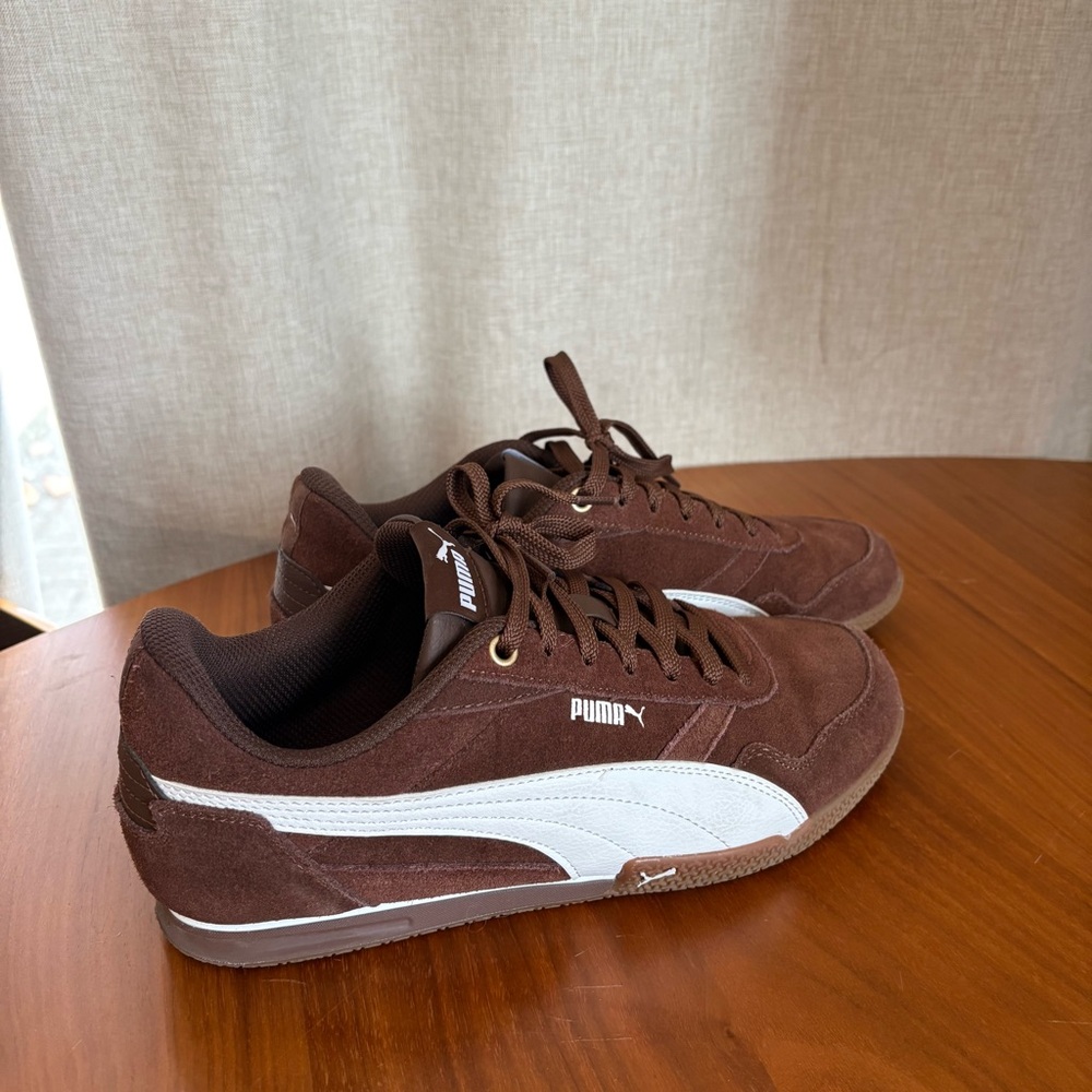 PUMA Women’s Brown Suede Sneakers Size 10